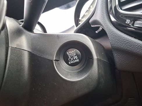 Used 2019 Jeep Compass Limited w/ Safety & Security Group image 26