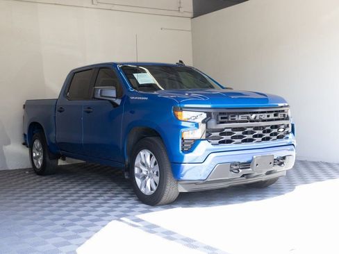 Used 2023 Chevrolet Silverado 1500 Custom image 6