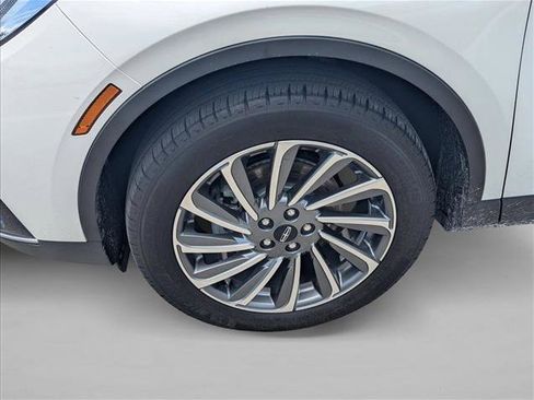 Used 2023 Lincoln Corsair Reserve w/ Equipment Group 201A AWD/4WD image 24