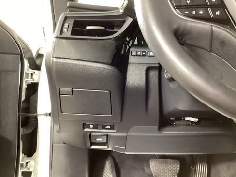 Used 2022 Lexus ES 350 w/ Premium Package FWD image 12