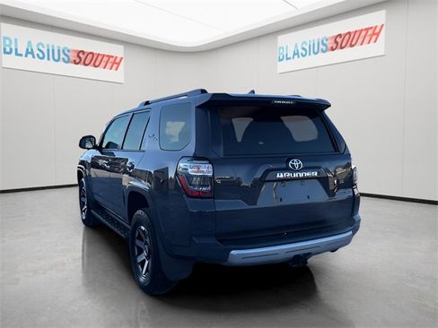 Used 2024 Toyota 4Runner TRD Off-Road image 5