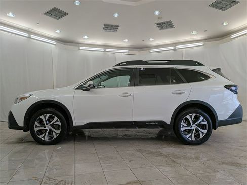 Used 2022 Subaru Outback Limited w/ Popular Package #2 image 5