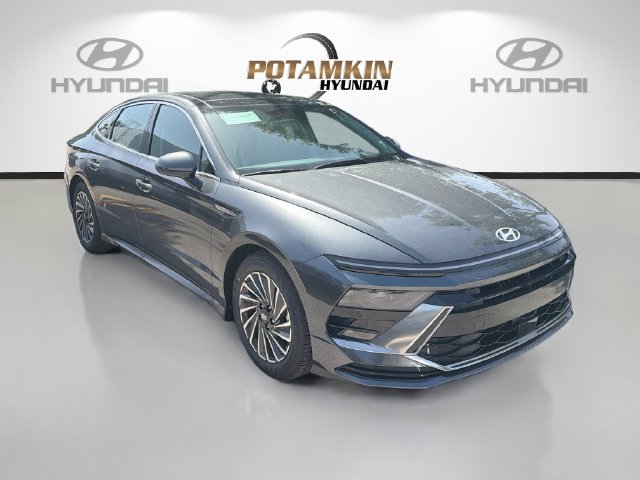 New 2026 Hyundai Sonata SEL FWD image 3