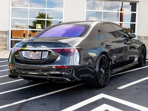 Used 2021 Mercedes-Benz S 580 4MATIC Sedan w/ AMG Line image 16