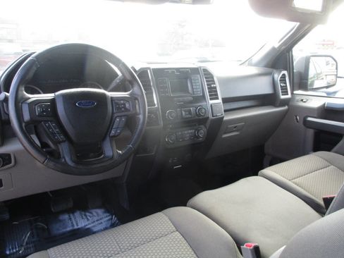 Used 2015 Ford F150 XLT w/ Equipment Group 301A Mid image 39
