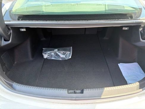 Used 2023 Acura TLX w/ Technology Package FWD image 17