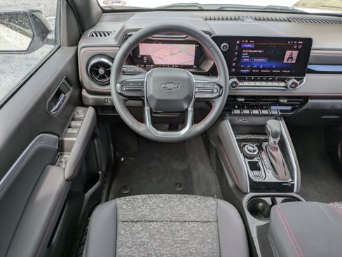 New 2024 Chevrolet Colorado Z71 w/ Z71 Convenience Package 2 image 4