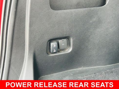 Used 2024 Ford Edge SEL w/ Convenience Package AWD/4WD image 12