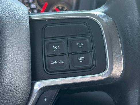 Used 2019 RAM 2500 Laramie image 29