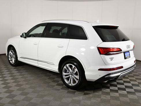 Used 2025 Audi Q7 3.0T Premium Plus AWD/4WD image 8