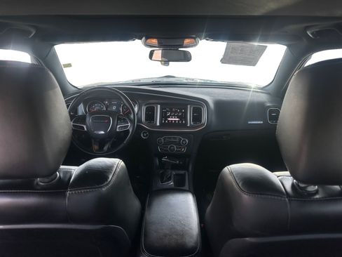 Used 2021 Dodge Charger SXT w/ Leather Interior Group RWD image 10