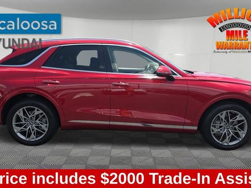 Used 2025 Genesis GV70 2.5T AWD/4WD image 9