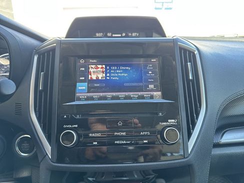 Used 2019 Subaru Forester Premium AWD/4WD image 12