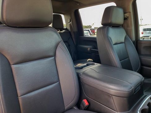 Used 2023 GMC Sierra 2500 SLT w/ SLT Convenience Package image 29