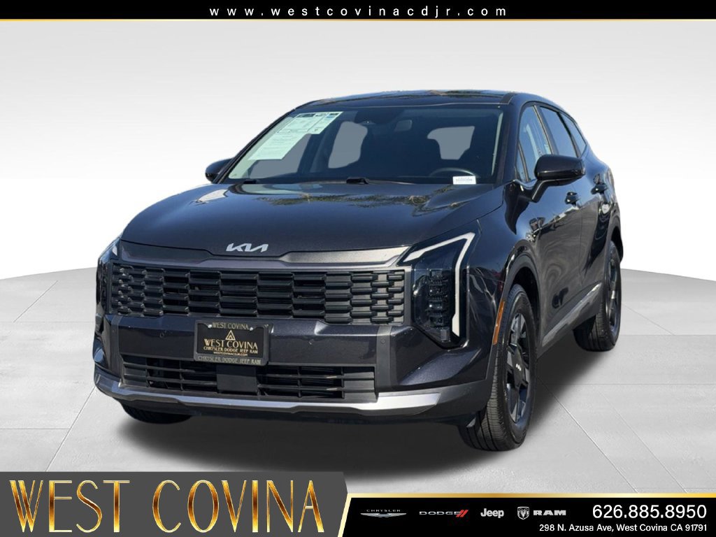 Used 2026 Kia Sportage LX FWD image 4