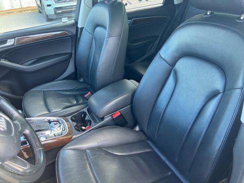 Used 2017 Audi Q5 2.0T Premium Plus w/ Technology Package image 32