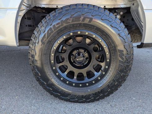 Used 2018 Ford F150 XLT image 22