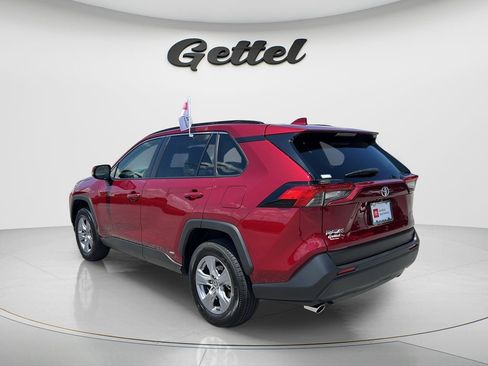 Used 2025 Toyota RAV4 XLE w/ Convenience Package AWD/4WD image 7