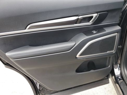 Certified 2024 Kia Telluride S w/ S Sunroof Package FWD image 17