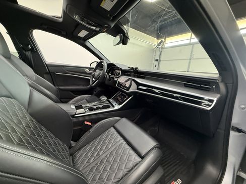 Used 2022 Audi S6 Premium Plus w/ S Sport Package AWD/4WD image 22