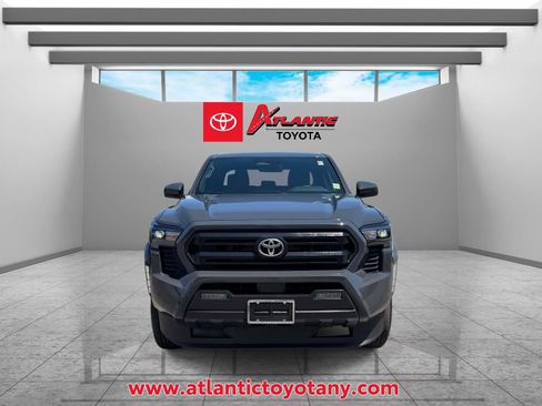 Certified 2025 Toyota Tacoma SR5 AWD/4WD image 2