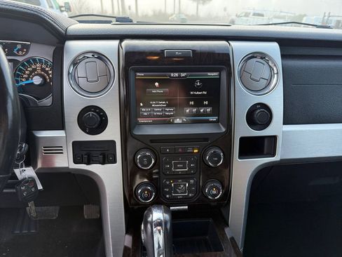 Used 2014 Ford F150 Platinum image 21