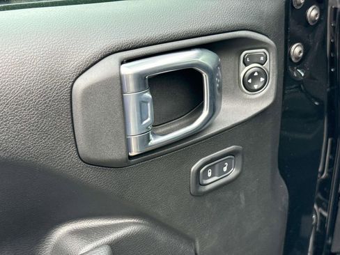 New 2026 Jeep Gladiator Sport image 21