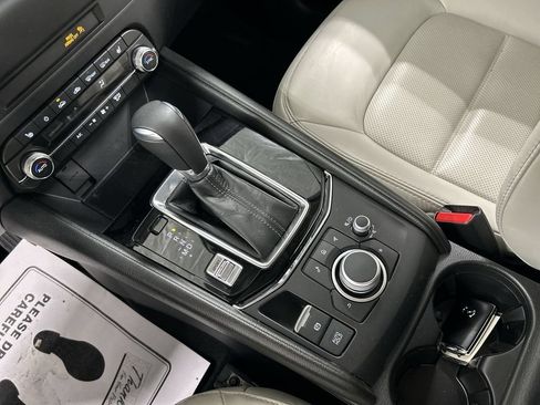 Certified 2021 MAZDA CX-5 Touring w/ Touring Preferred SV Package AWD/4WD image 17