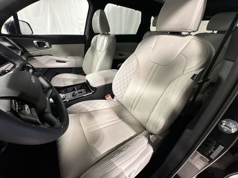 New 2026 Kia Sorento SX Prestige image 16