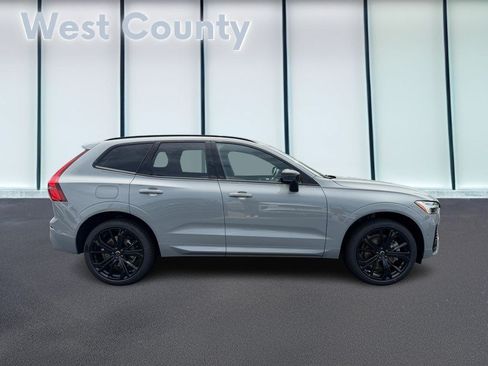 New 2026 Volvo XC60 T8 Ultra w/ Climate Package AWD/4WD image 2