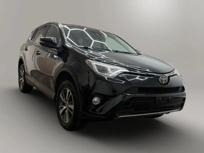Used 2018 Toyota RAV4 XLE w/ Carpet Mat Package