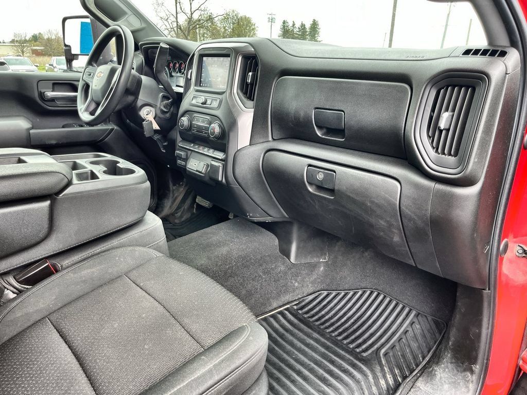 Certified 2021 Chevrolet Silverado 2500 Custom w/ Custom Value Package AWD/4WD image 26