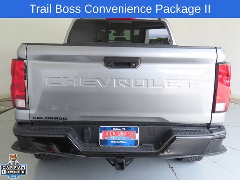 Used 2025 Chevrolet Colorado Trail Boss AWD/4WD image 4