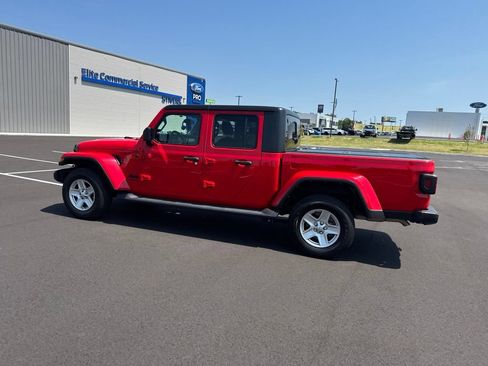 Used 2023 Jeep Gladiator Sport AWD/4WD image 10