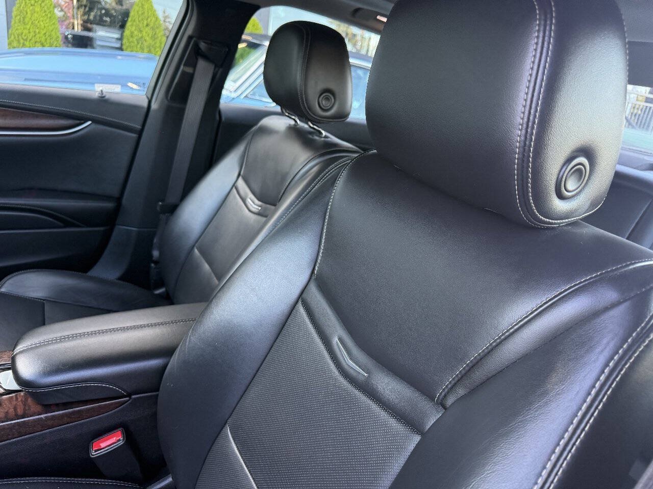 Used 2019 Cadillac XTS Luxury AWD/4WD image 11