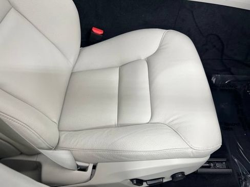 Used 2024 Volvo XC60 B5 Core w/ Protection Package Premier AWD/4WD image 25