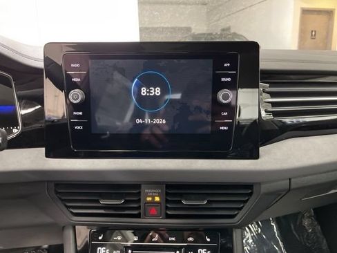 New 2026 Volkswagen Jetta SE FWD image 21
