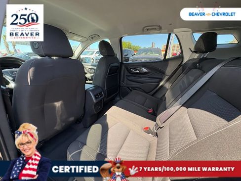 Used 2024 GMC Terrain SLE FWD image 15