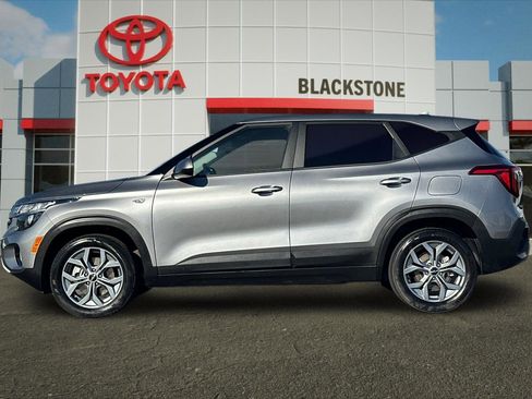 Used 2024 Kia Seltos LX image 6