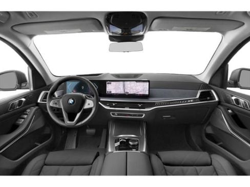 Used 2024 BMW X7 xDrive40i w/ M Sport Package AWD/4WD image 4