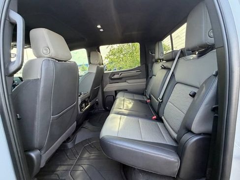 Used 2025 Chevrolet Silverado 1500 ZR2 w/ Technology Package AWD/4WD image 4