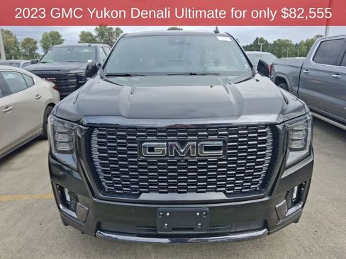 Used 2023 GMC Yukon Denali Ultimate AWD/4WD image 3