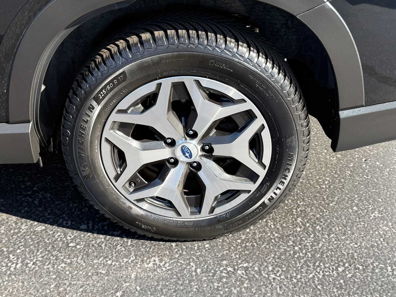 Used 2022 Subaru Forester Premium AWD/4WD image 9