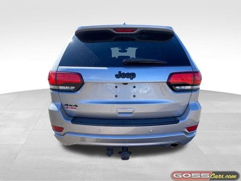 Used 2018 Jeep Grand Cherokee Altitude image 4