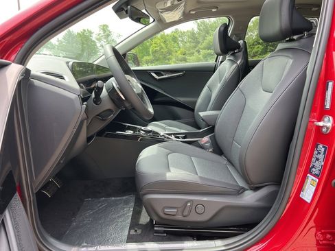 New 2025 Kia Niro Wave w/ Wave Preserve Package image 9