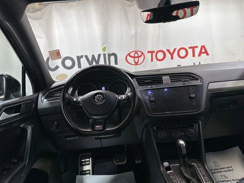 Used 2021 Volkswagen Tiguan SE R-Line image 20