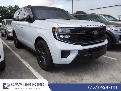 Used 2025 Ford Expedition Platinum w/ Stealth Appearance Package