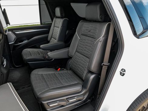 Used 2025 Cadillac Escalade V w/ LPO, Floor Liner Package image 96