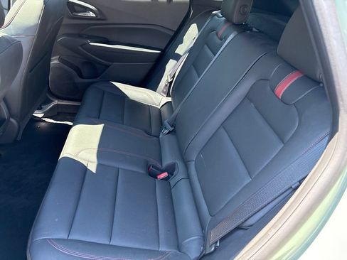 Certified 2024 Chevrolet Trax RS w/ Sunroof Package FWD image 10