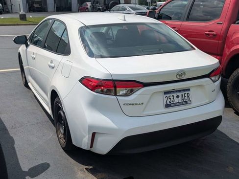 Certified 2024 Toyota Corolla LE FWD image 4